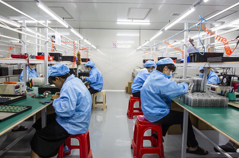 LCM液晶模塊組裝車間